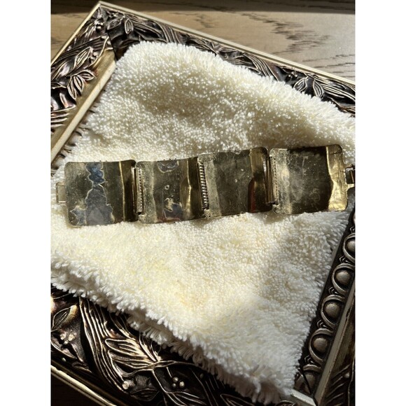 Vintage Wide Ornate Filigree Engraved Gold Tone Brown Agate Panel link Bracelet - Picture 8 of 14